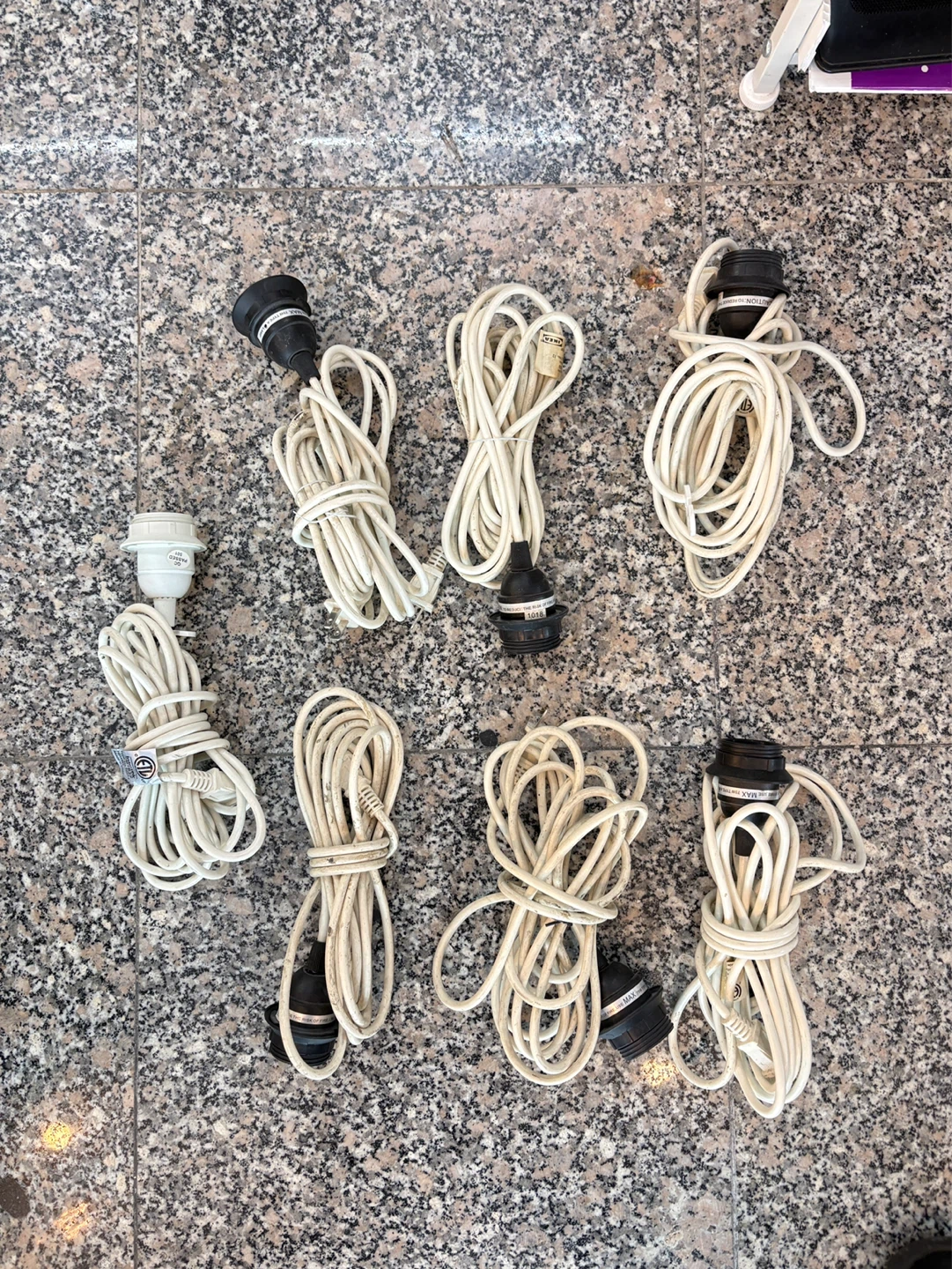 Lot of 10 Lamp Cord Sets with Sockets - photo 2