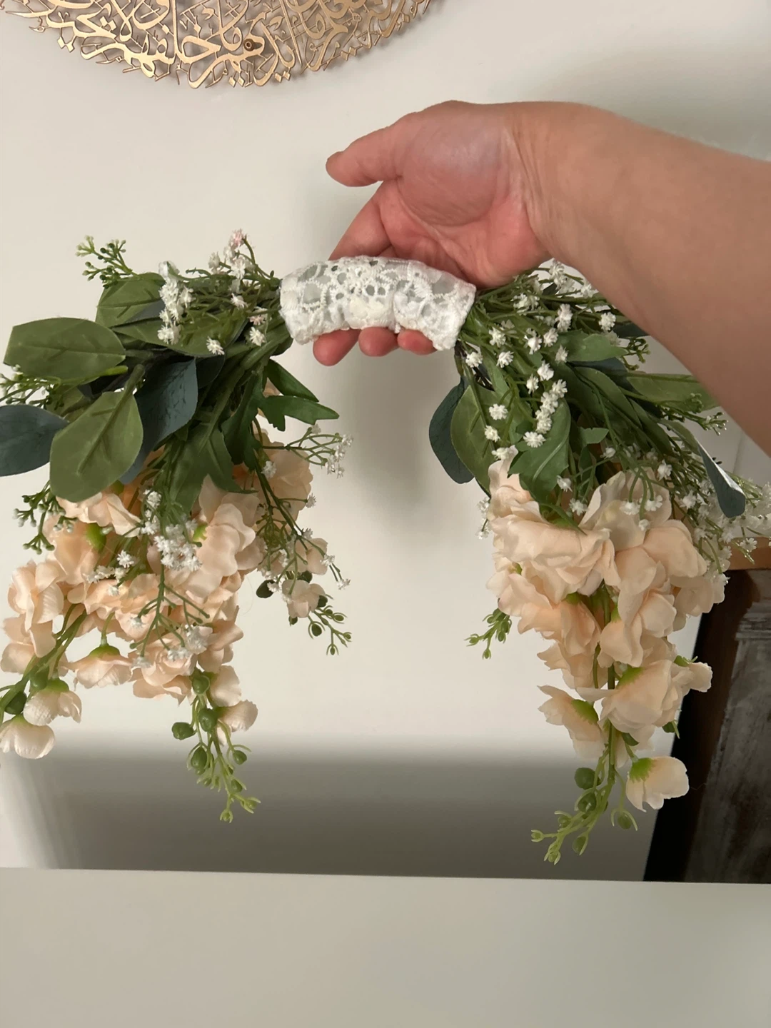 Peach & White Cascading Floral Arrangement - photo 3