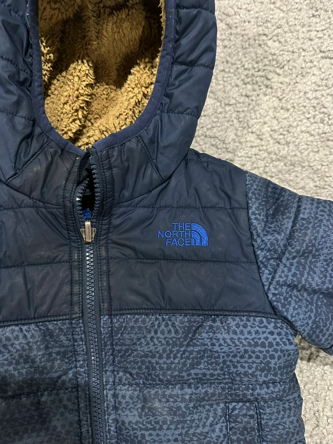 The North Face Reversible Hooded Jacket BOYS - photo 2