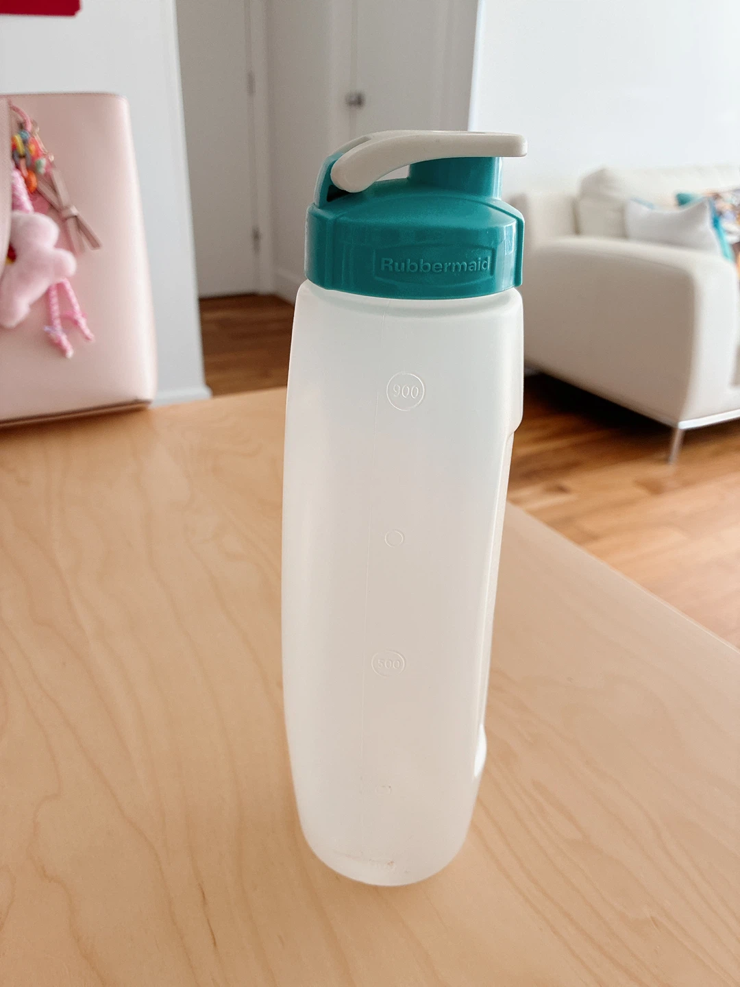Rubbermaid Water Bottle 900ml