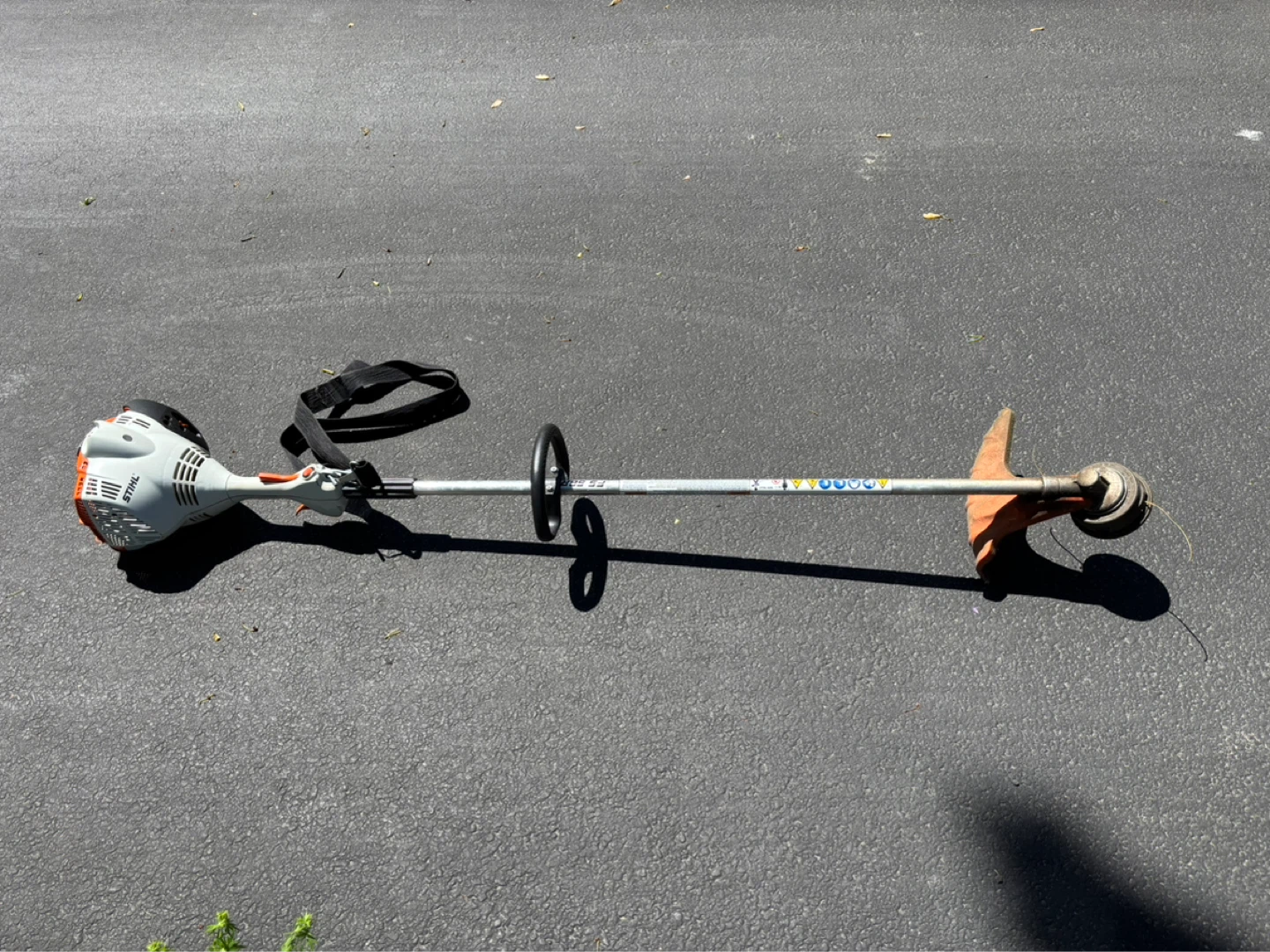 STIHL String Trimmer with Harness
