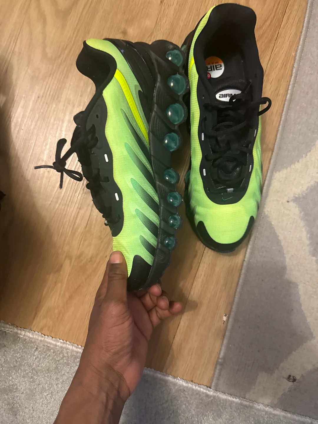 Nike Air Max TN Plus Running Shoes - photo 3