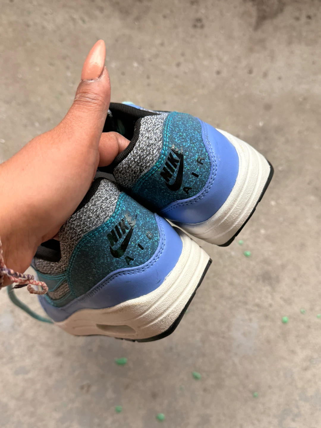 Nike Air Max 1 Sneakers Blue Gold Grey Teal