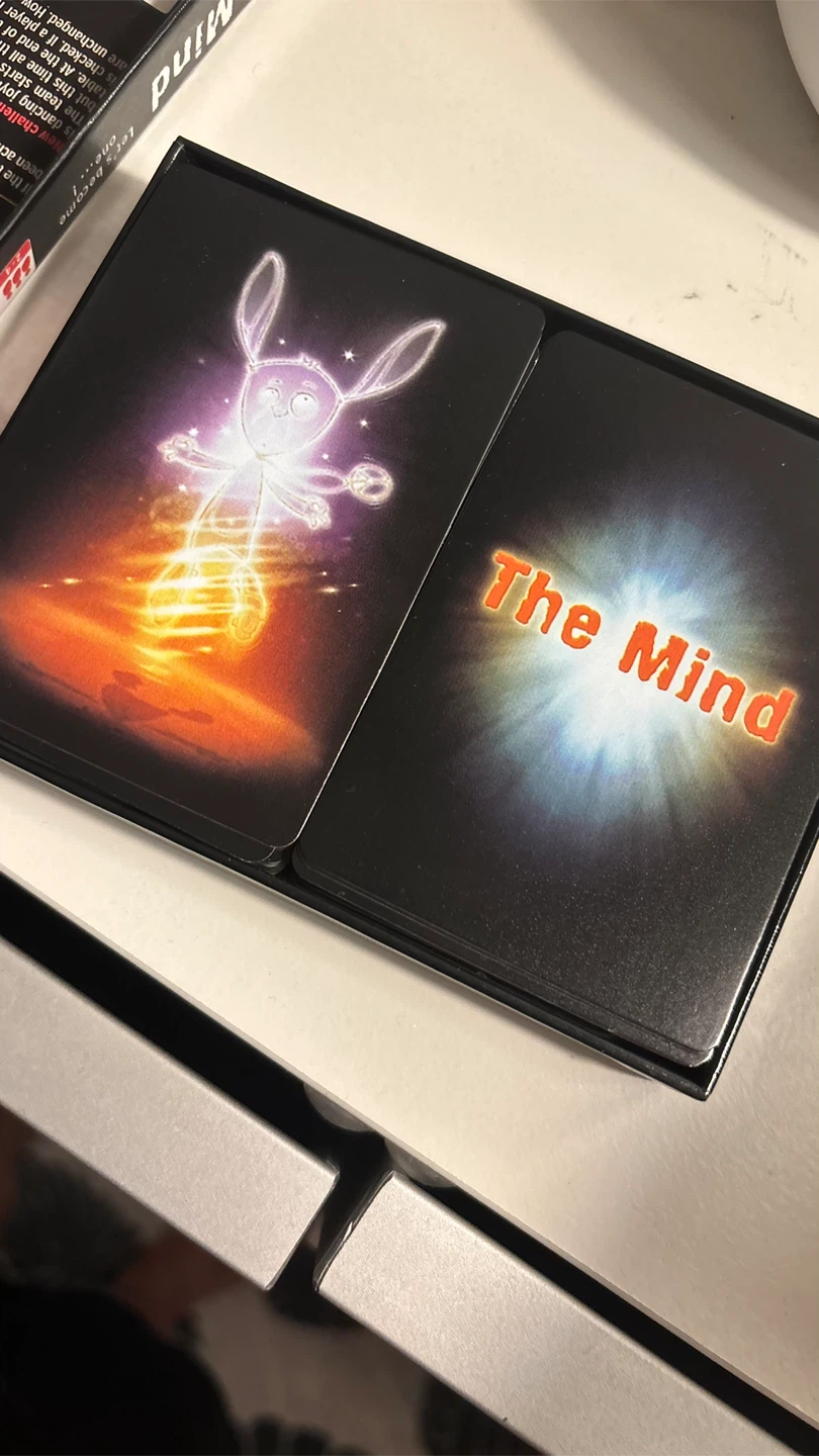 The Mind Card Game - photo 3