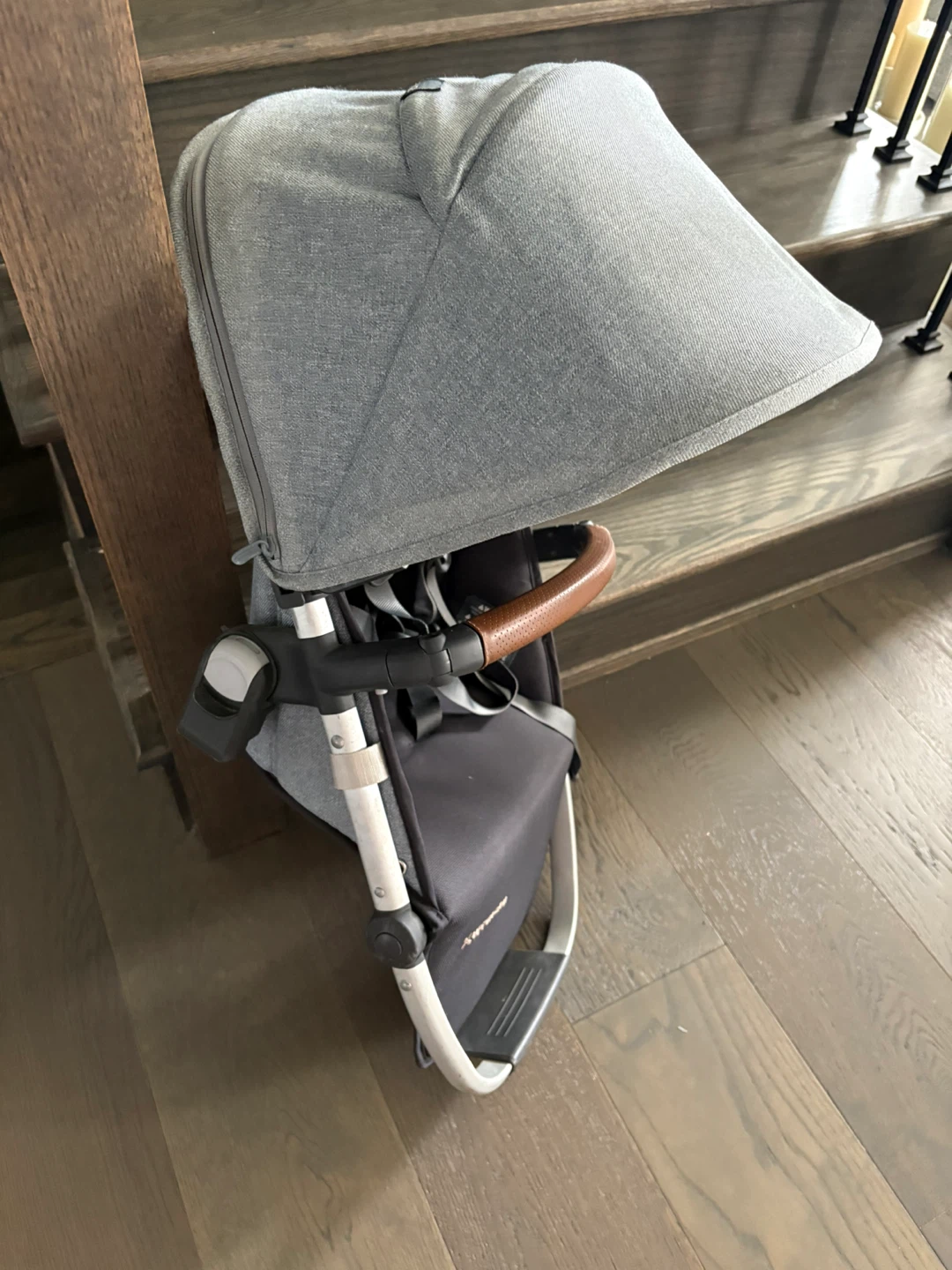Uppababy gray V2 rumble seat EUC ret $440 - photo 2