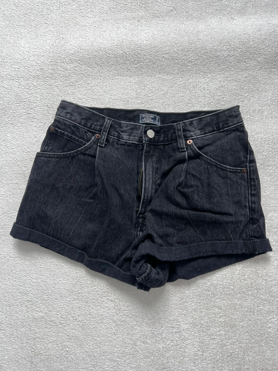 Abercrombie & Fitch Annie High Rise Shorts - Size 28/6