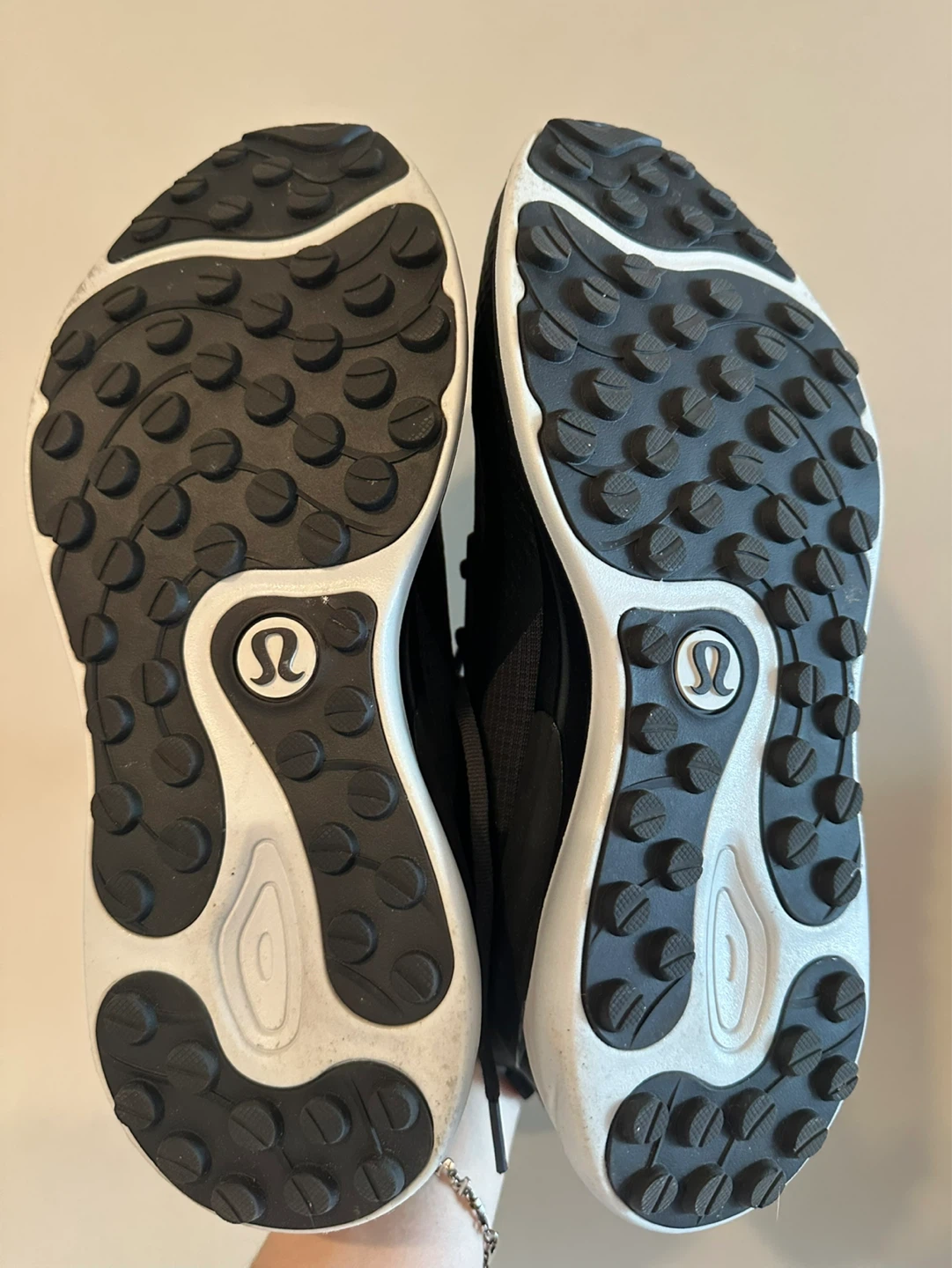 Lululemon Women's Shoes US 9 - photo 4