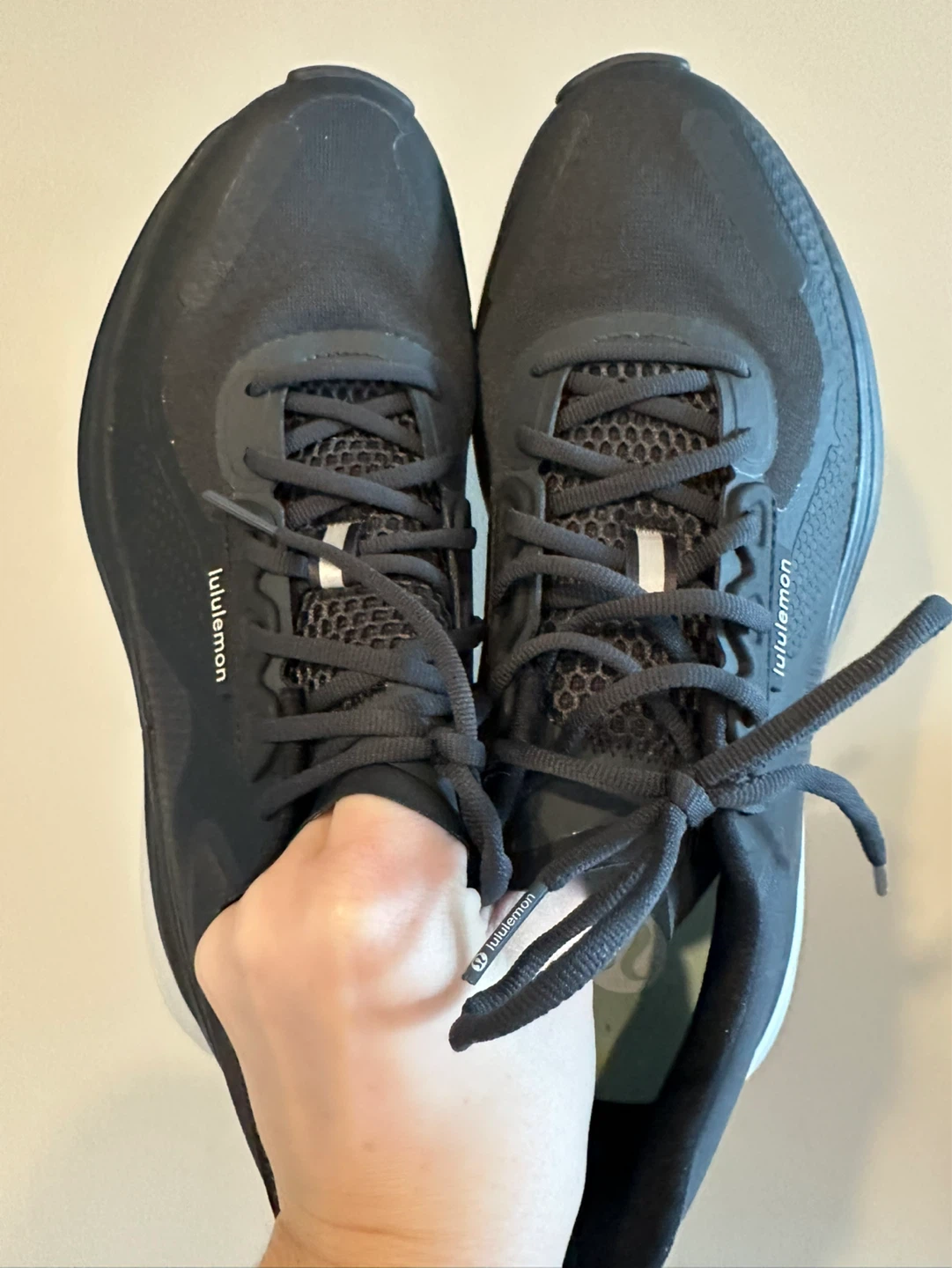 Lululemon Women's Shoes US 9 - photo 2
