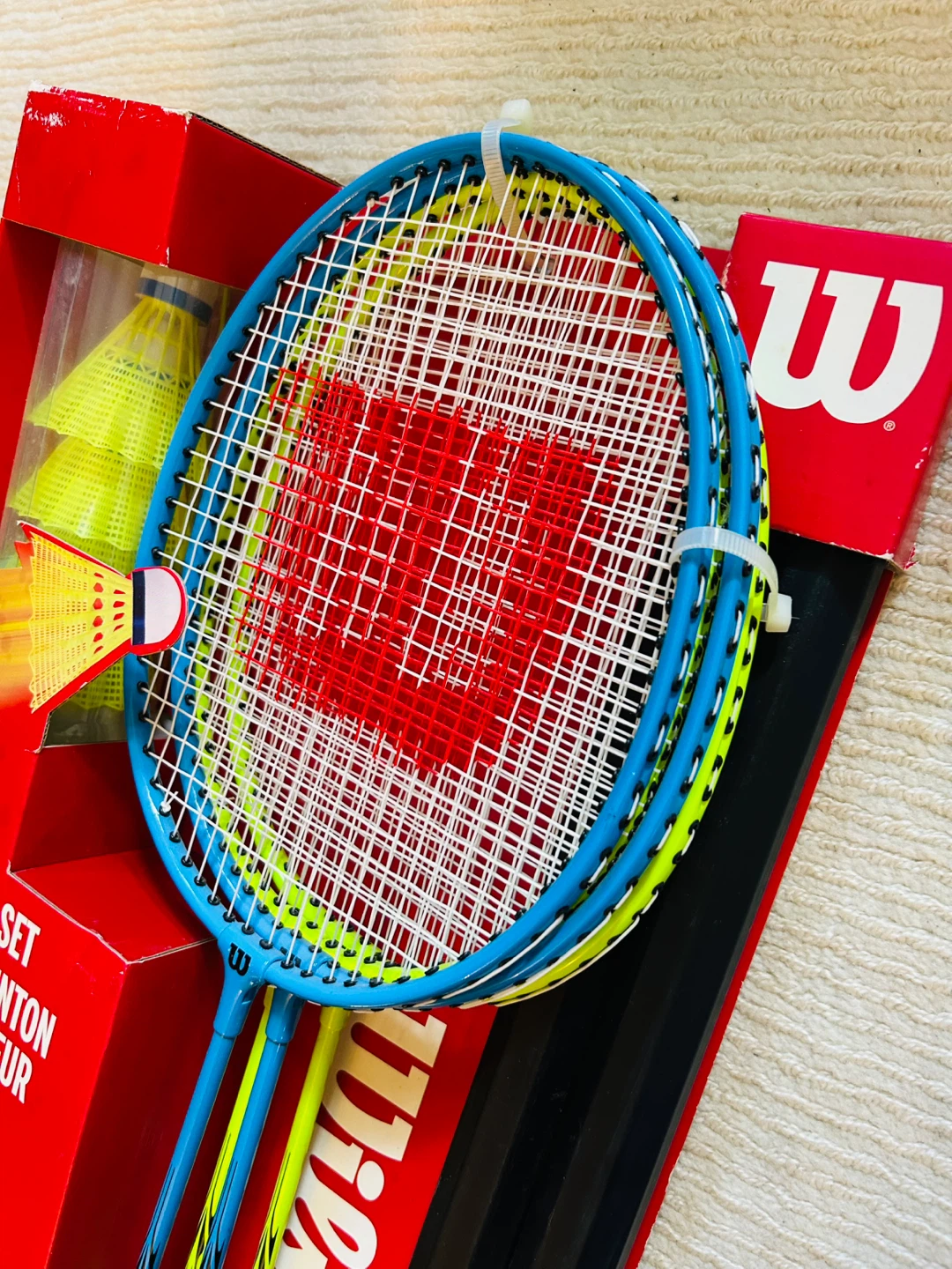 *NEW* WILSON Outdoor Badminton Set - photo 4
