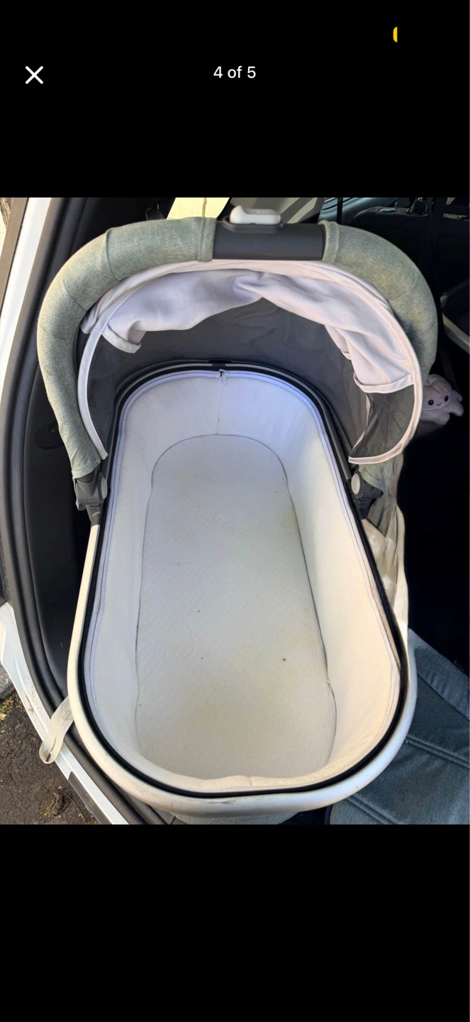 UppaBaby Bassinet - photo 2