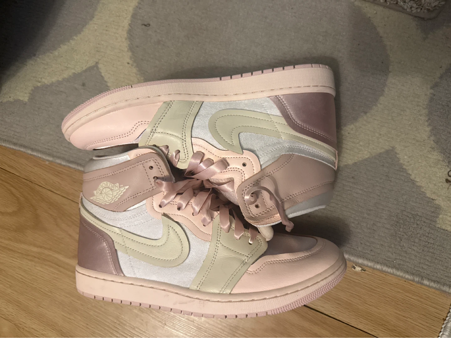 Air Jordan 1 Mid "Light Arctic Pink" Women's Sneakers