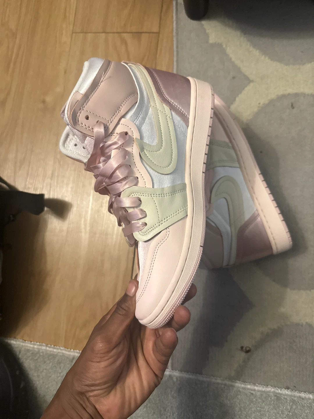 Air Jordan 1 Mid "Light Arctic Pink" Women's Sneakers - photo 3