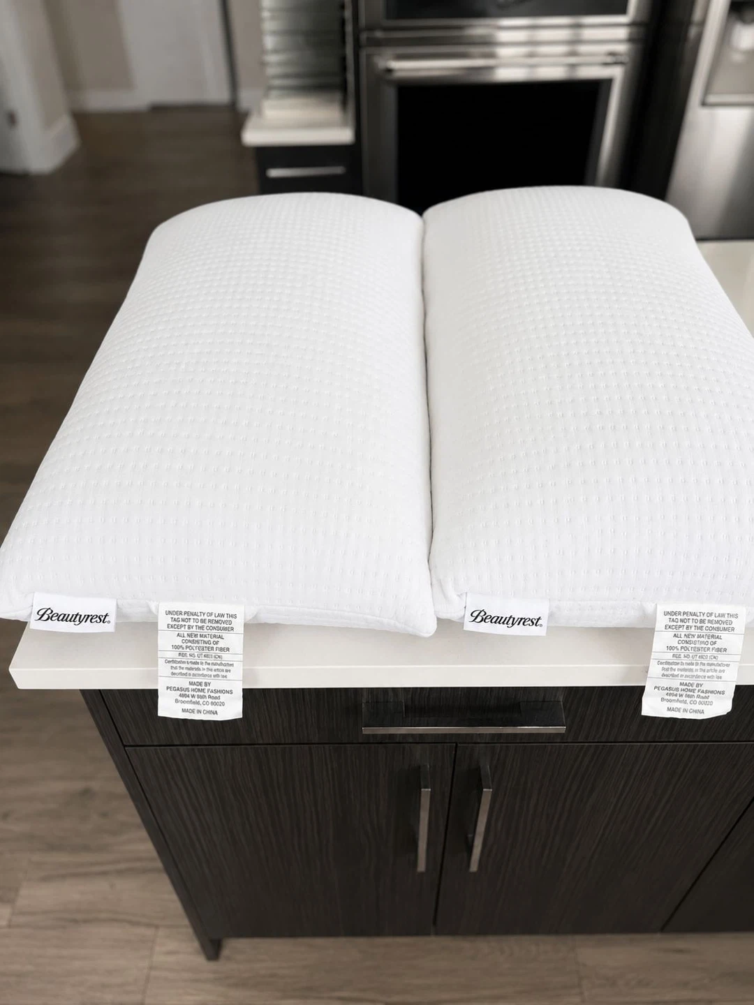 Ralph lauren,Beautyrest and mainstays White Pillows (like new) - photo 2