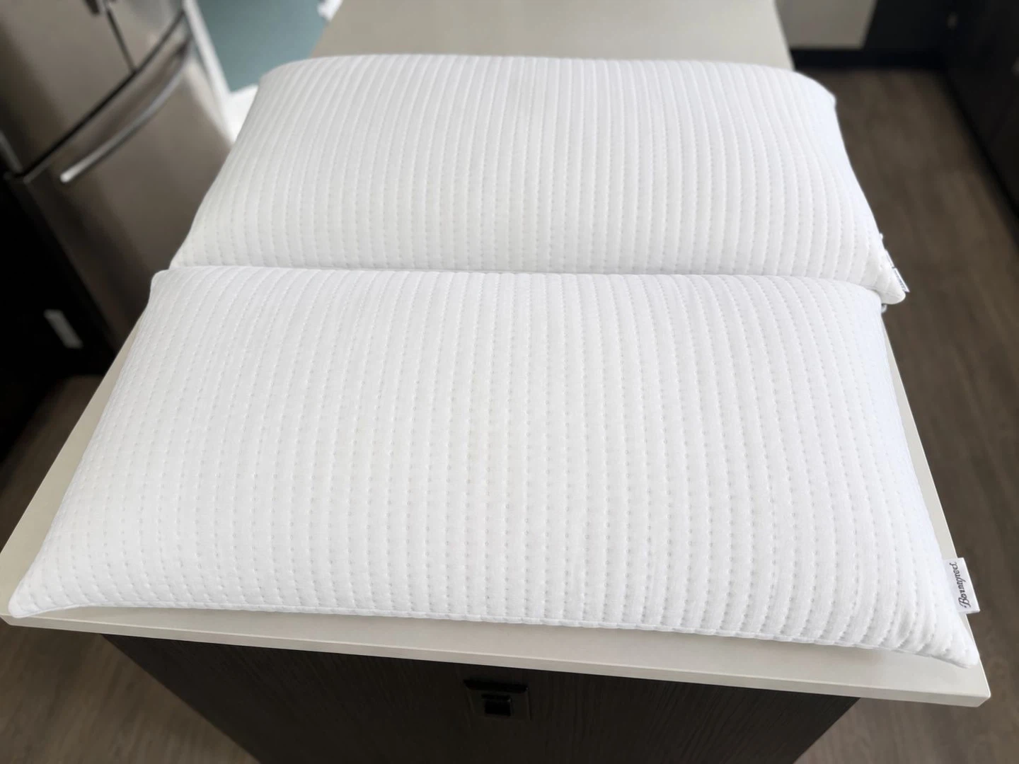 Ralph lauren,Beautyrest and mainstays White Pillows (like new) - photo 4