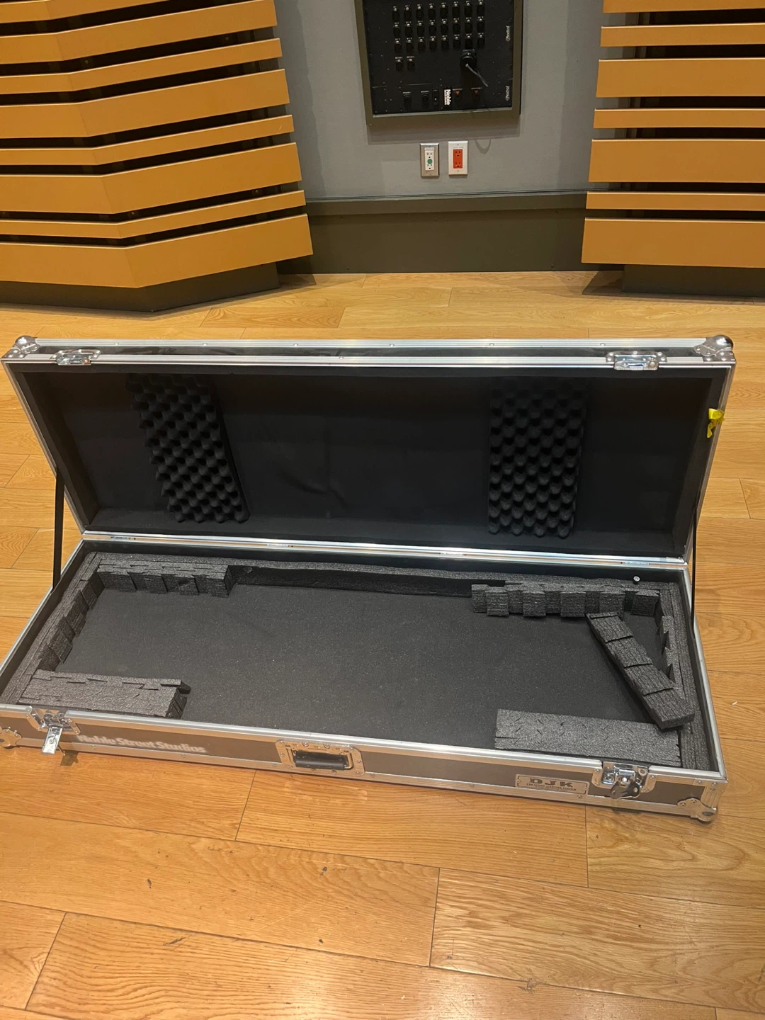 DJK case - photo 4