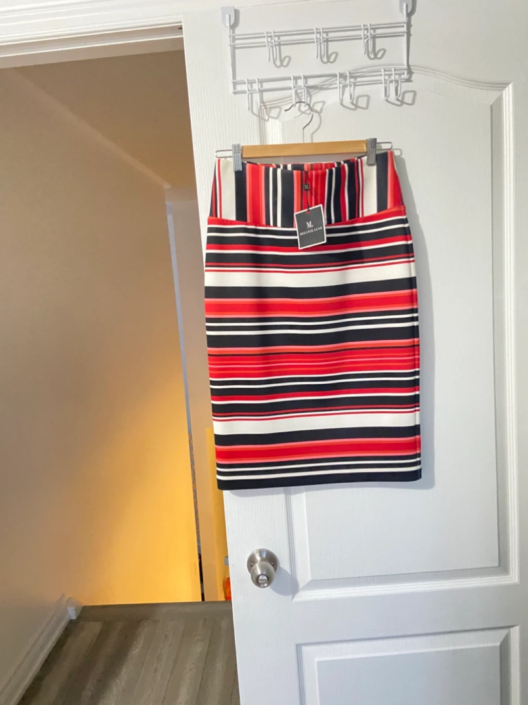 Melanie Lyne Striped Pencil Skirt Size S