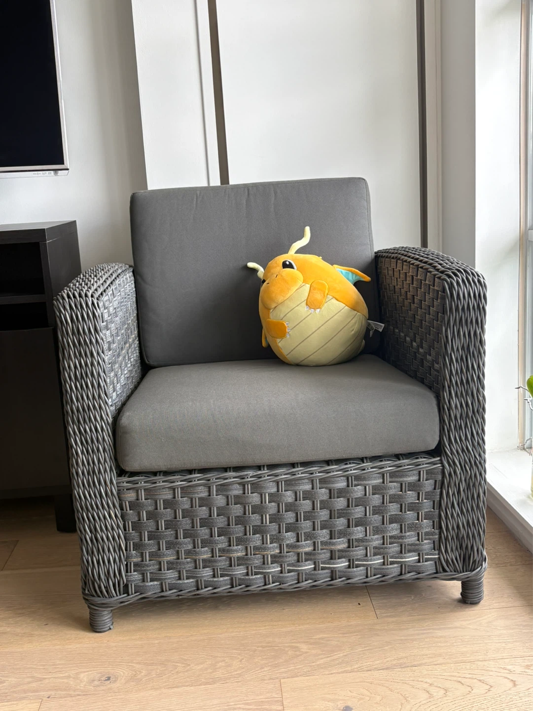 3 Grey Wicker Armchairs with Cushions - photo 2