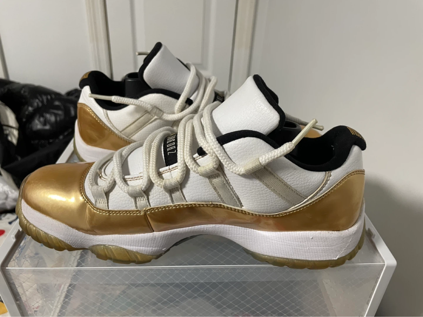 Air Jordan 11 Low “Closing Ceremony” Size 10 - photo 4
