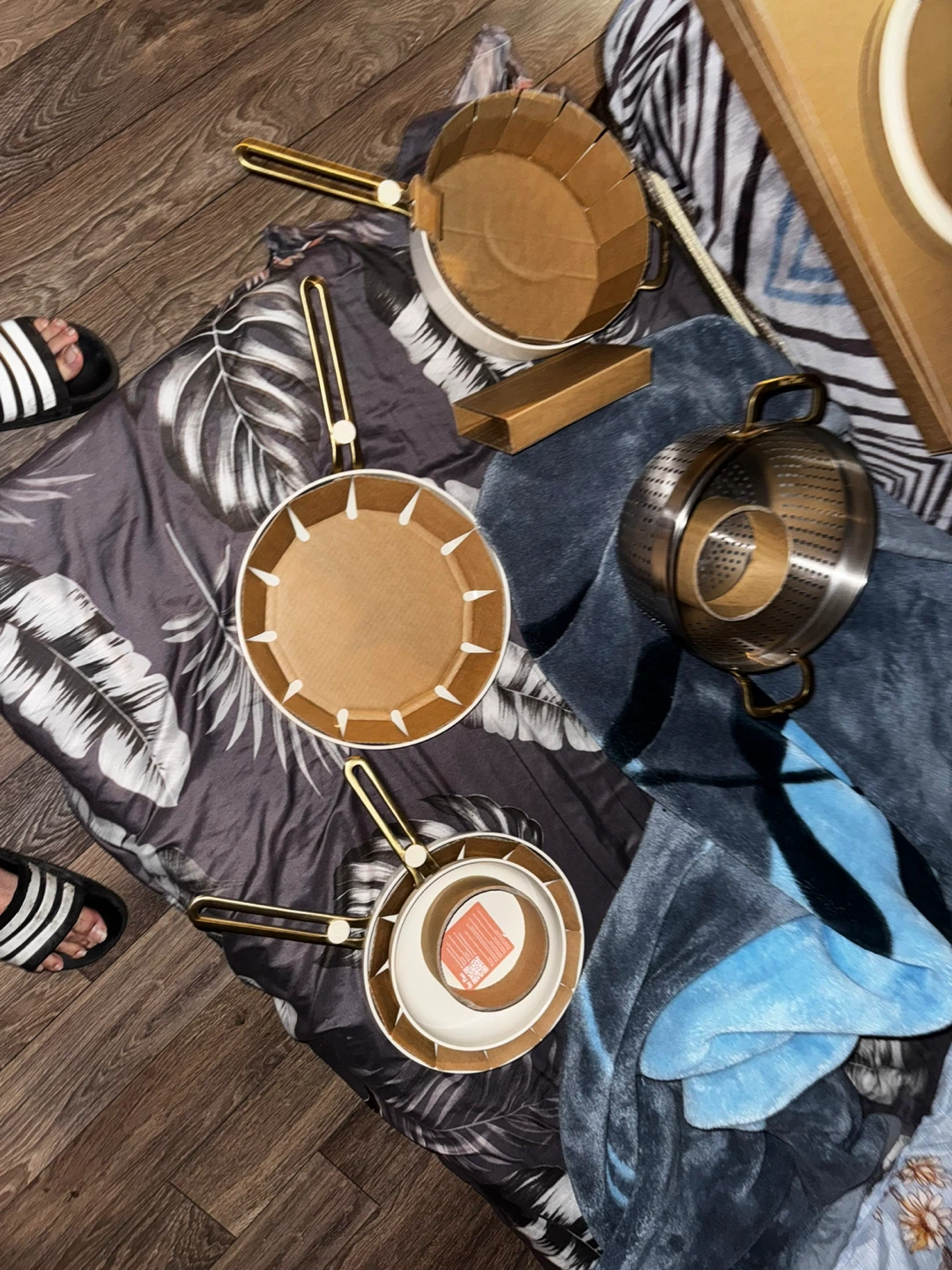 Essentials Complete Cookware Set (17 piece)