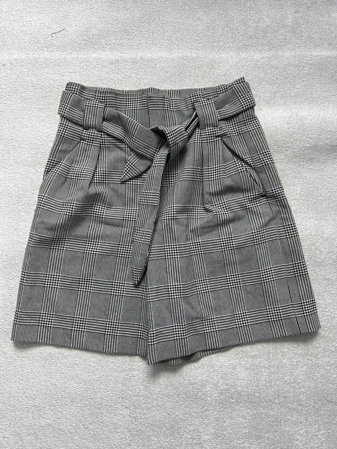 Zara Woman Plaid Paperbag Waist Shorts - Size S