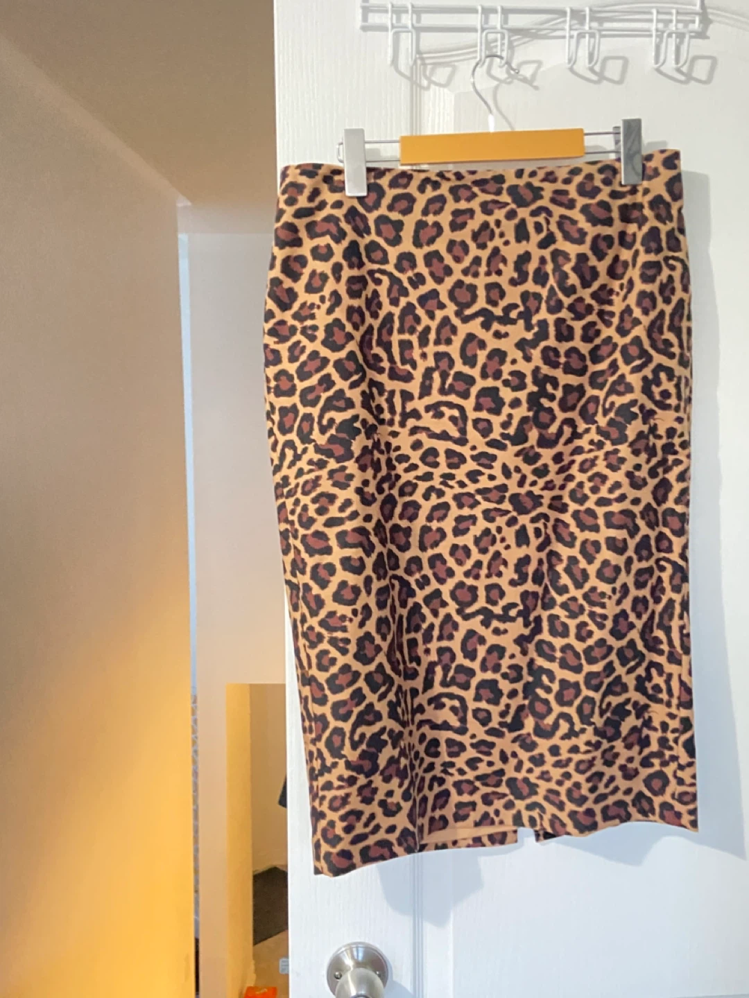 Lord & Taylor Leopard Print Pencil Skirt - Size 8