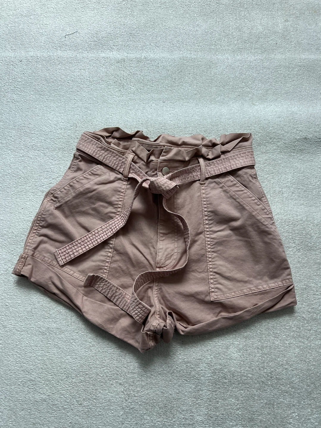 Abercrombie & Fitch Paperbag Waist Shorts - Size M - Pink