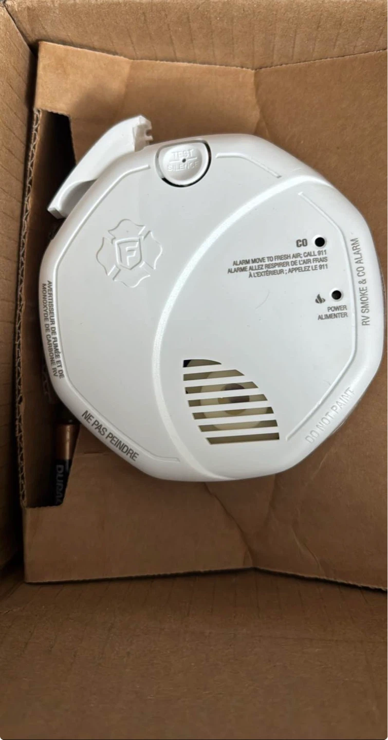 First Alert Smoke & Carbon Monoxide Alarm SC05RVA - photo 2