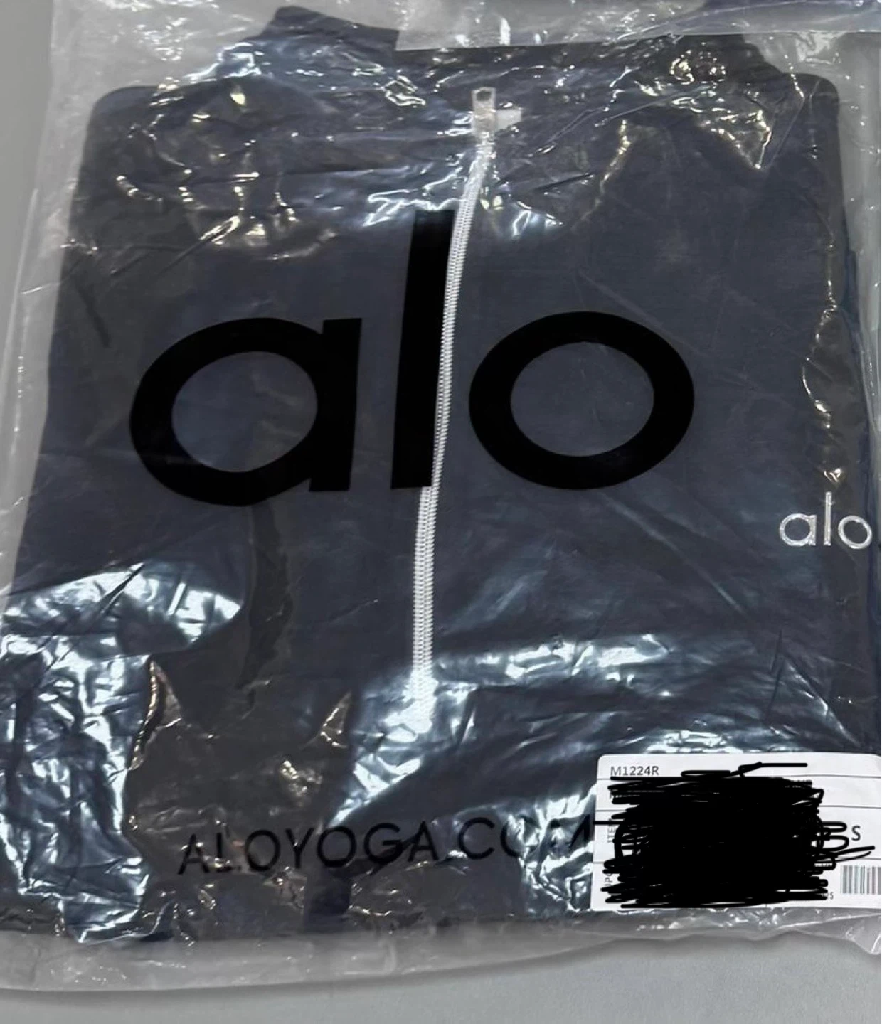 Alo Accolade 1/4 Zip Pullover - Black - Size S - photo 3