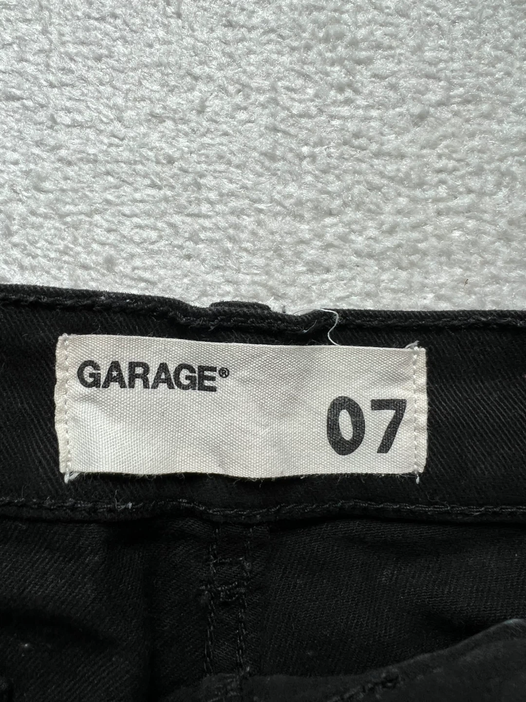 Garage Black Denim Shorts Size 7 - photo 2