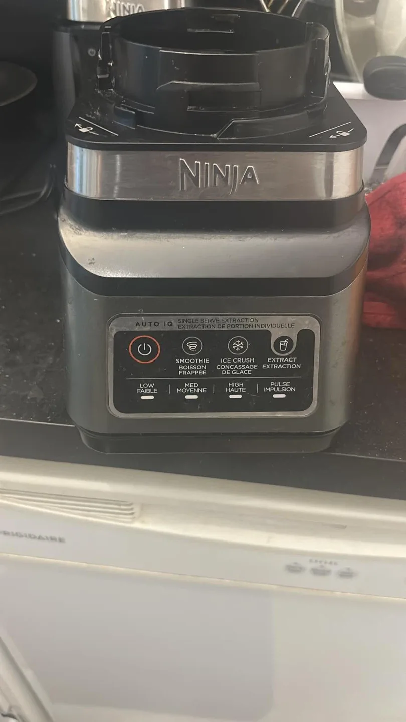 Ninja Blender with Cups and Pitcher