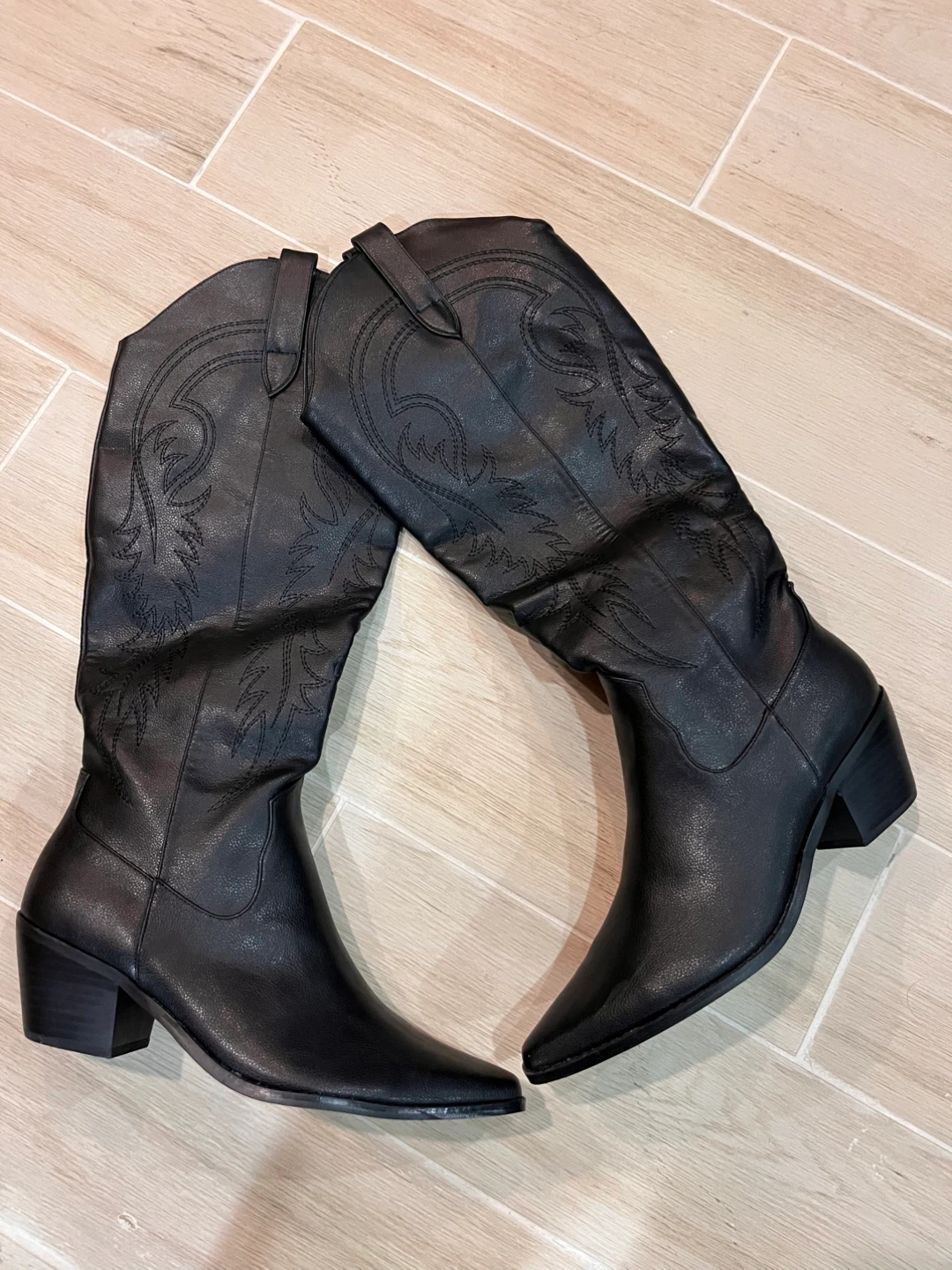 Brand NEW — Black Cowboy Boots Women Western Size 40 (9.5 US)