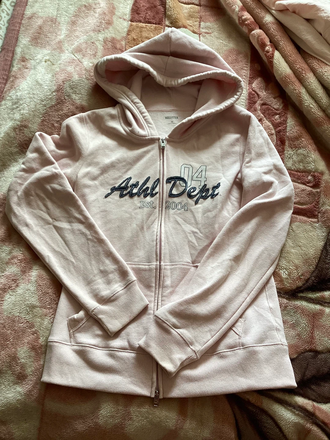 Cute Pink Hollister Zip-Up Hoodie - M