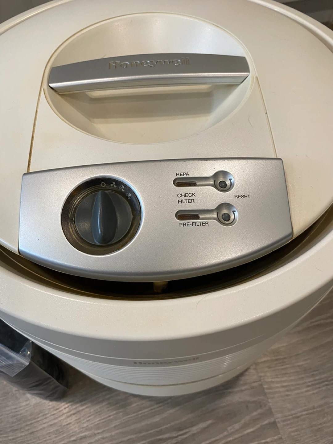 Honeywell Air Purifier - photo 2