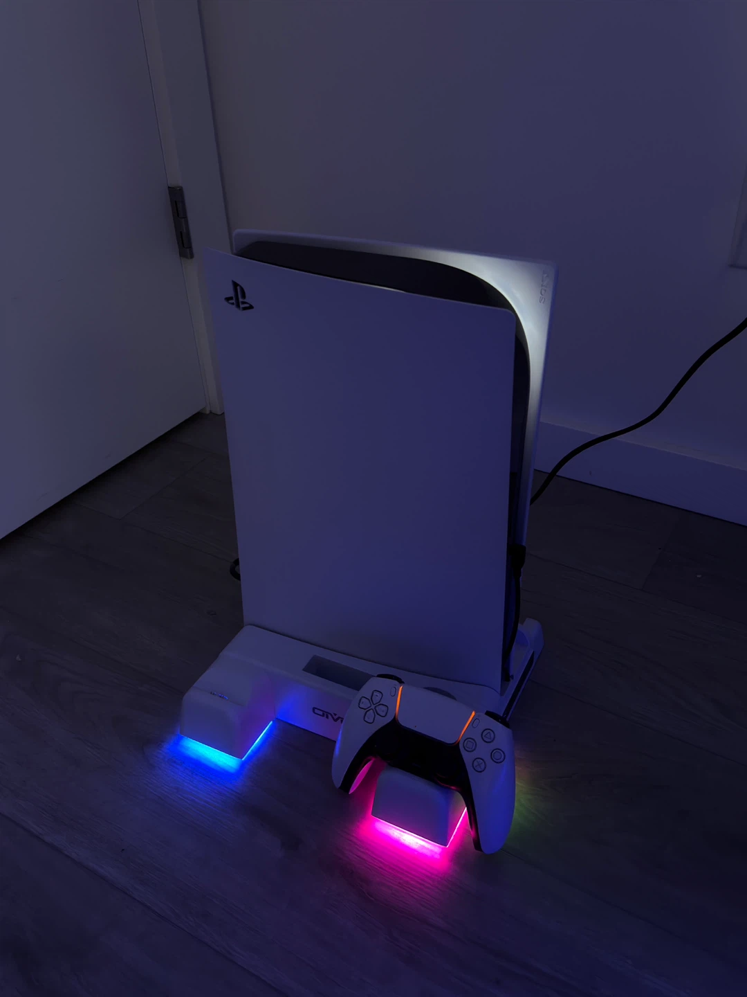Playstation 5 and Charging Station with RGB Lights - photo 2