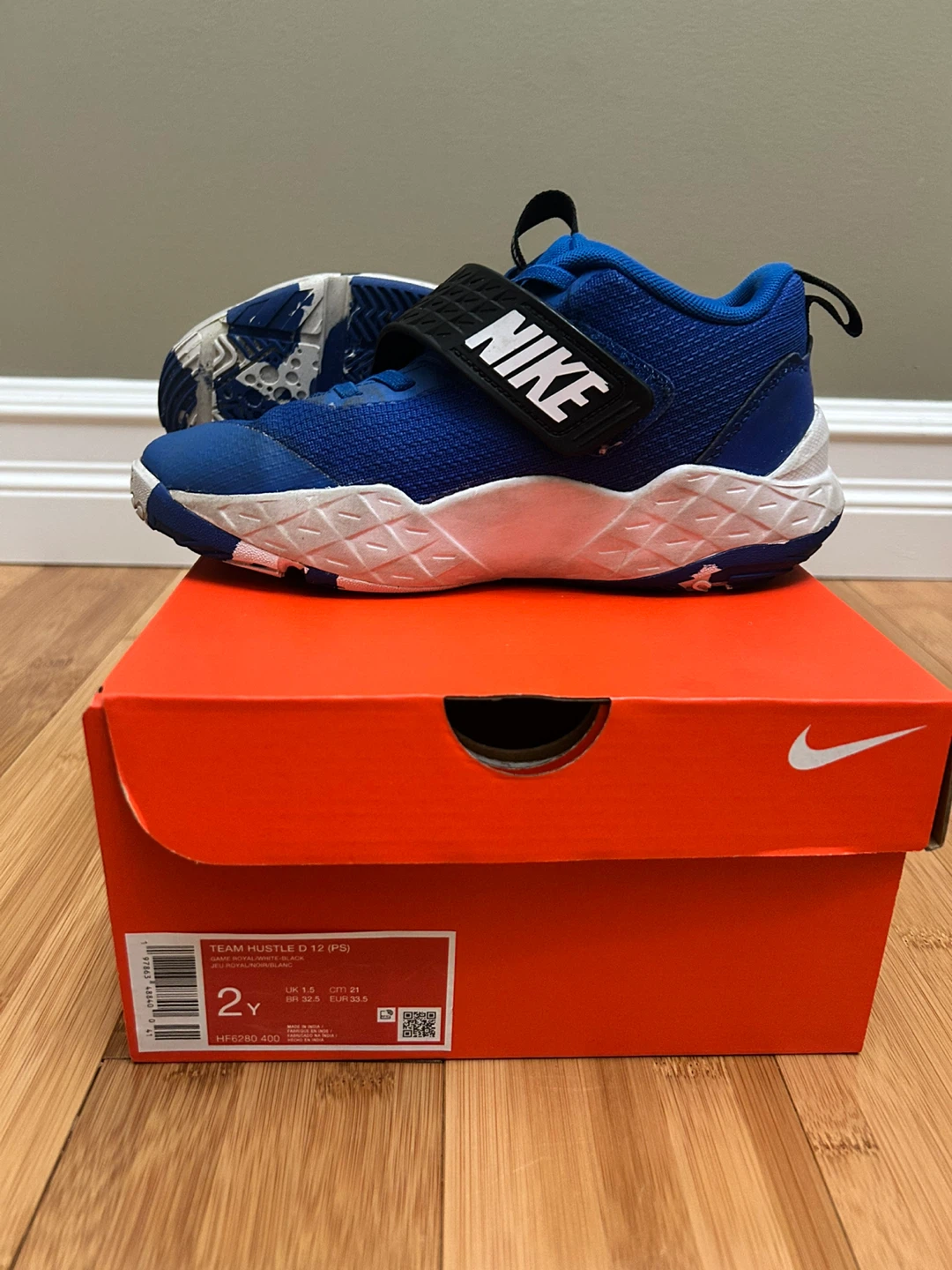 Nike Team Hustle D 12 (PS) Boys Basketball Shoes Blue Size 2Y - photo 3