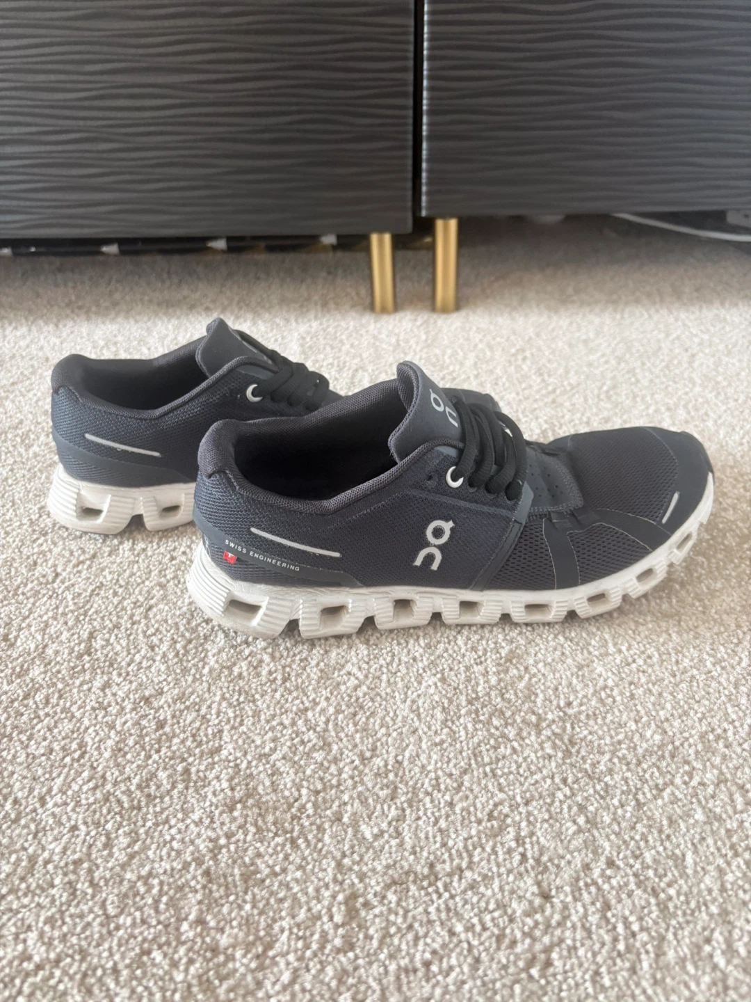 On Running Cloud Shoes