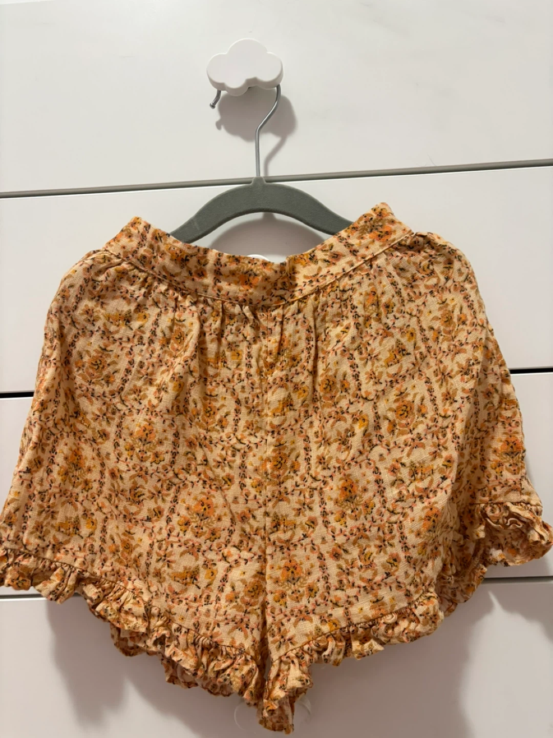 Apolina floral print ruffled blouse and shorts set - photo 3