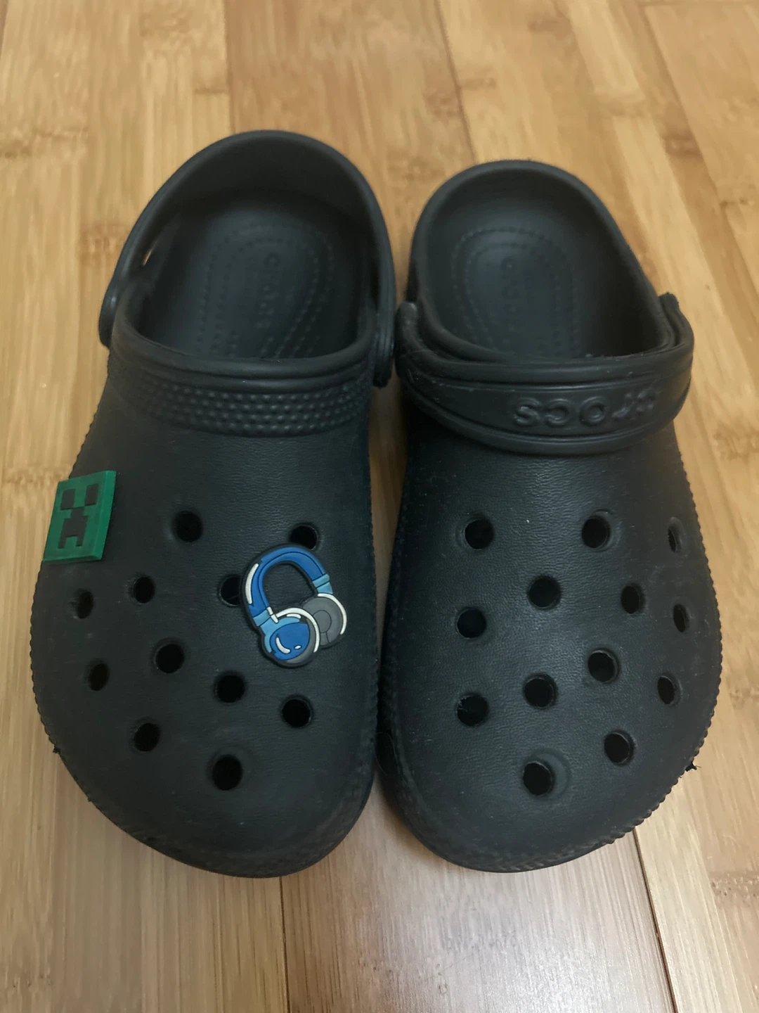 Black Crocs Size 13