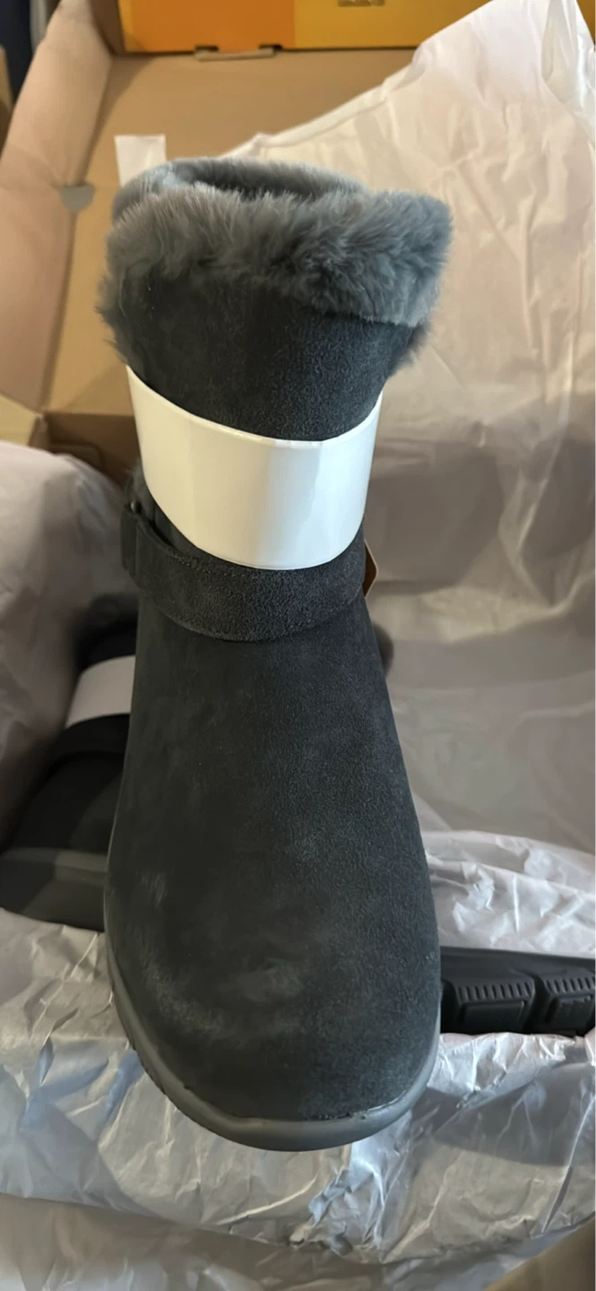 Skechers Women's Slip-ins "Warm Hug" Boots - photo 2