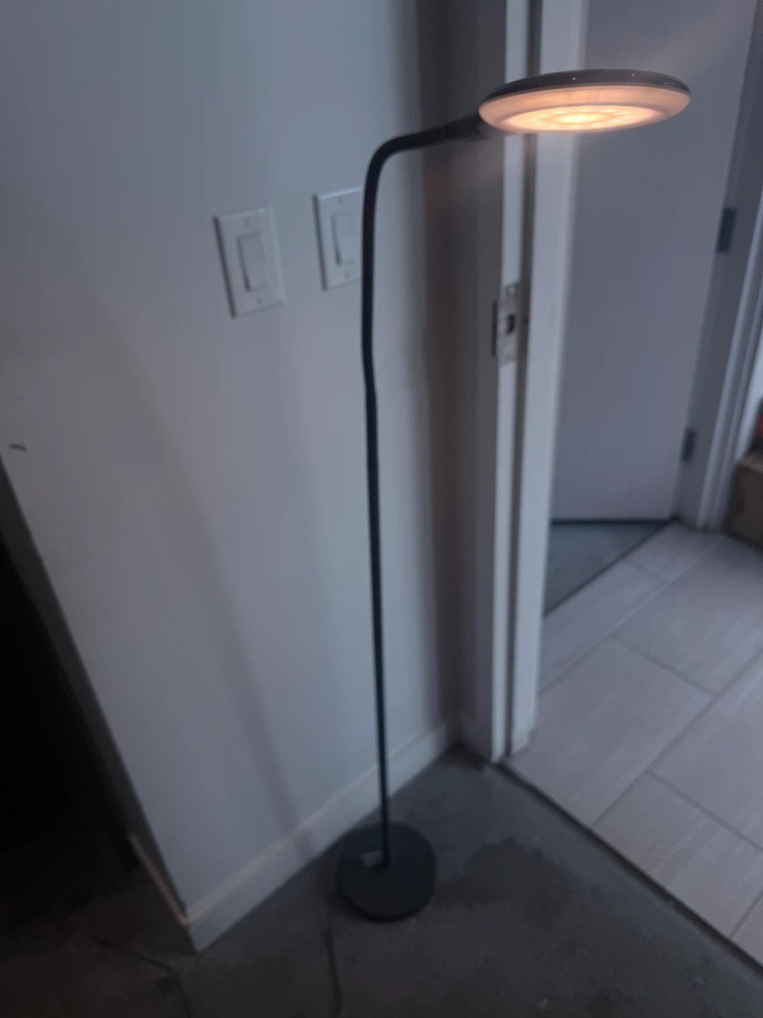 Modern LED Floor Lamp with Adjustable Brightness - photo 2