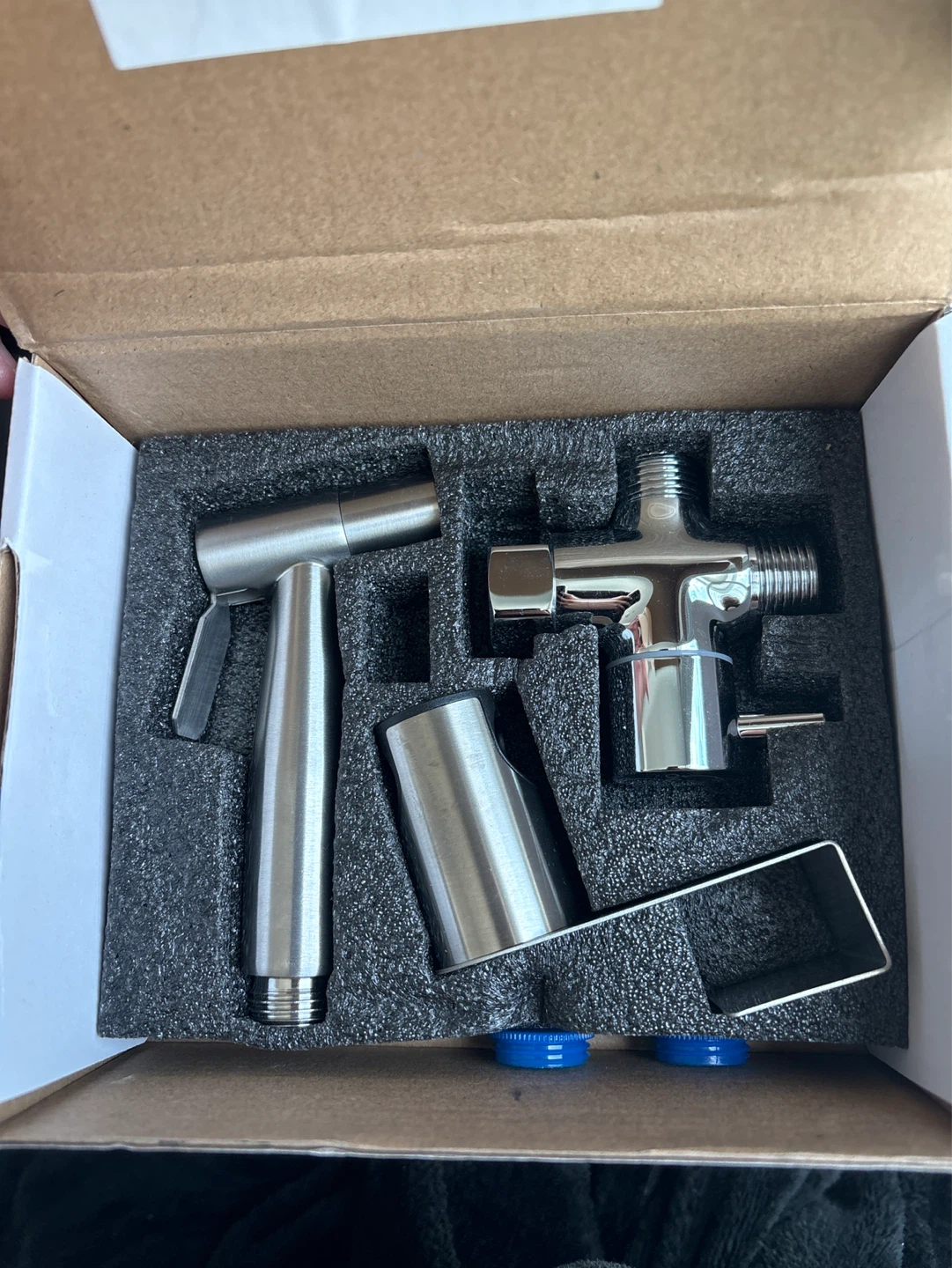New -Never used Arofa Hand Held Bidet Sprayer Set - photo 3