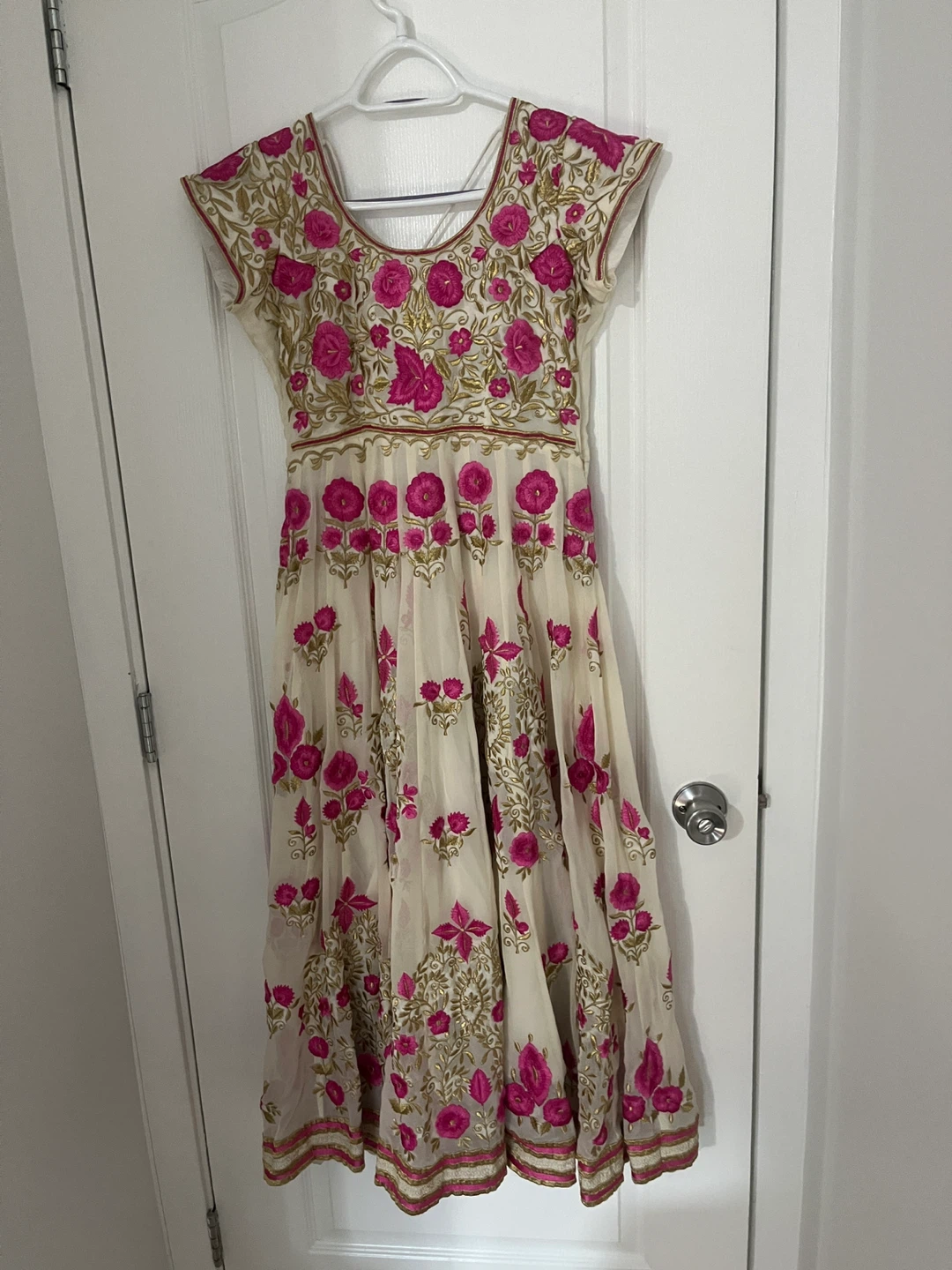 Cream Anarkali Dress with Pink Floral Embroidery - photo 2