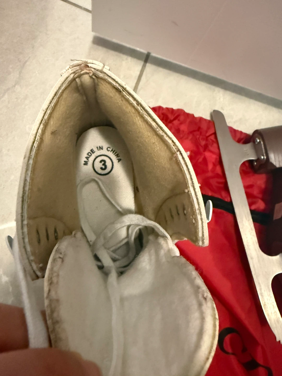 Figure Skates and helmet - photo 3
