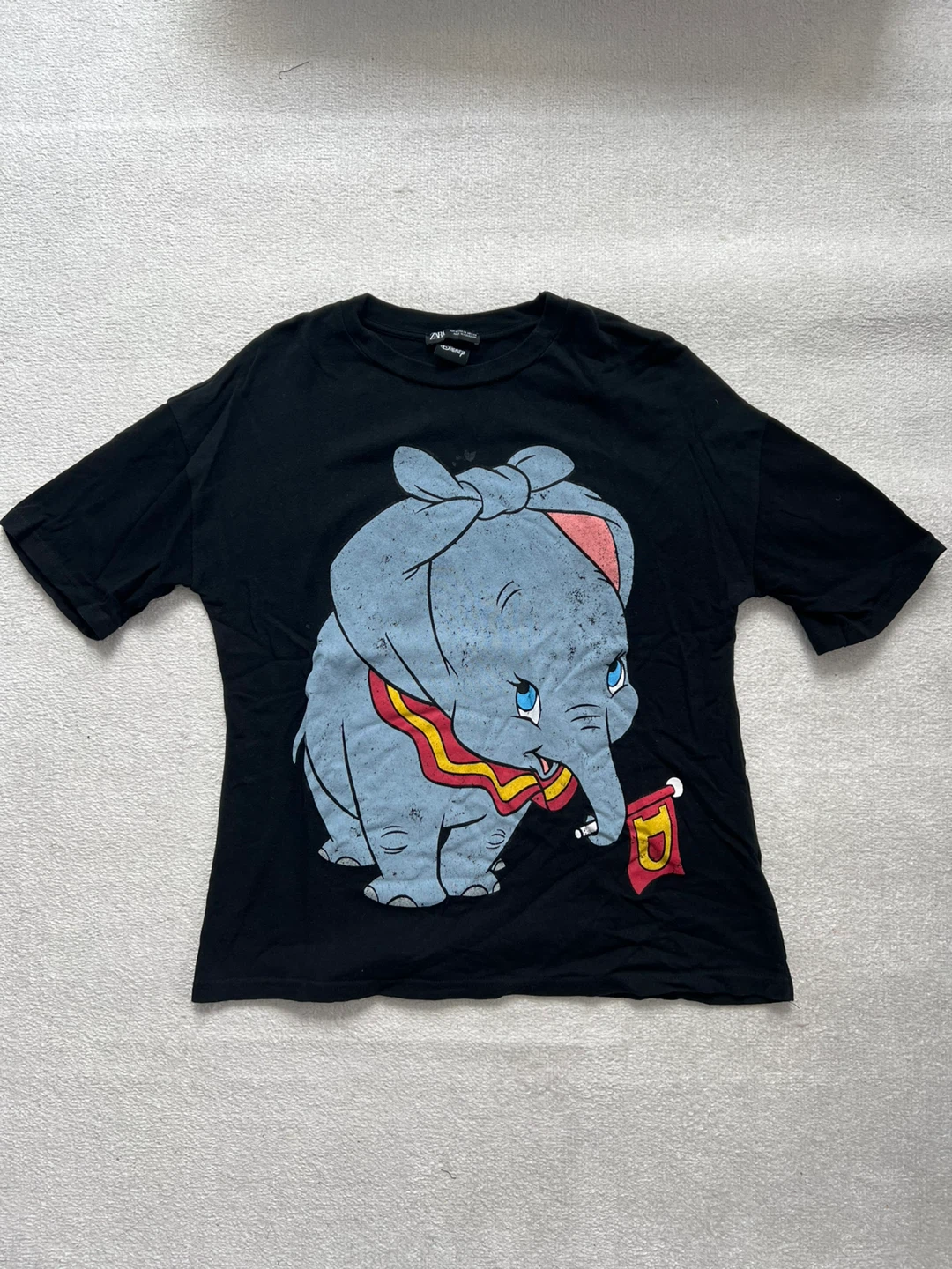 Zara Disney Dumbo T-Shirt Size Medium Black