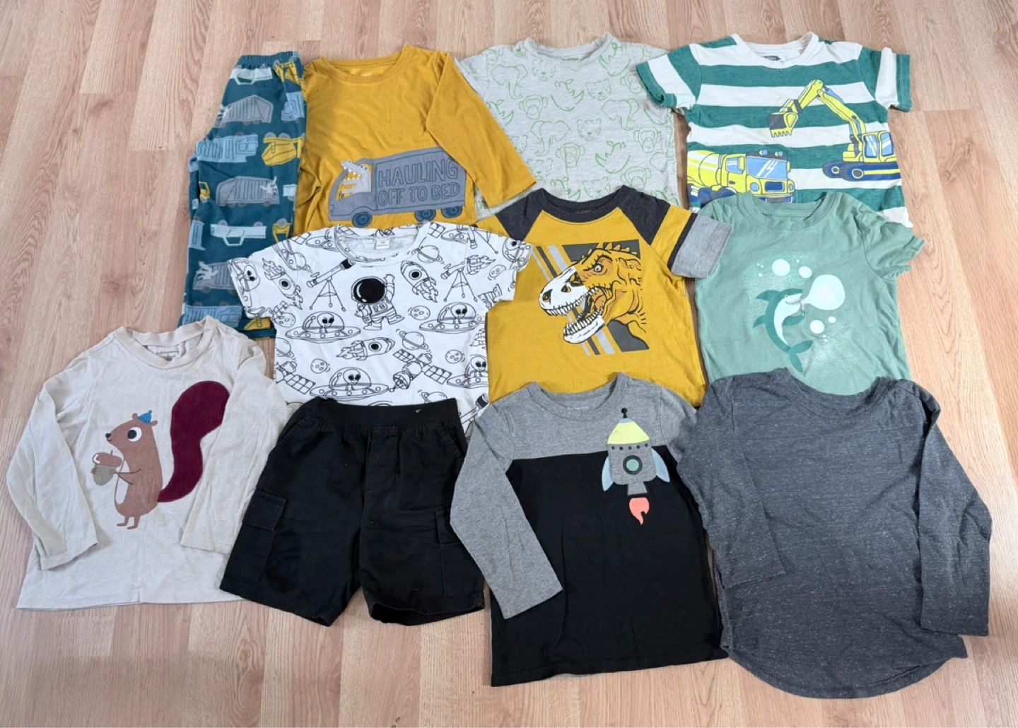 Bundle of Boys' Clothes - size 3t