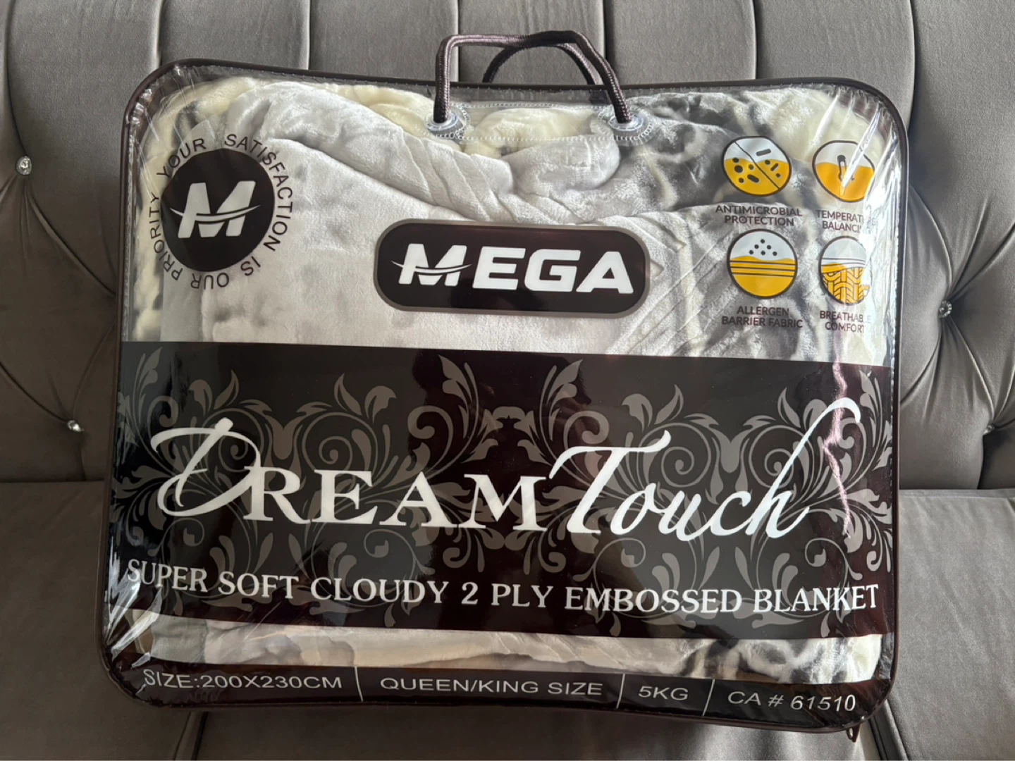 Mega Dream Touch Super Soft2 Ply Embossed Blanket Queen/King