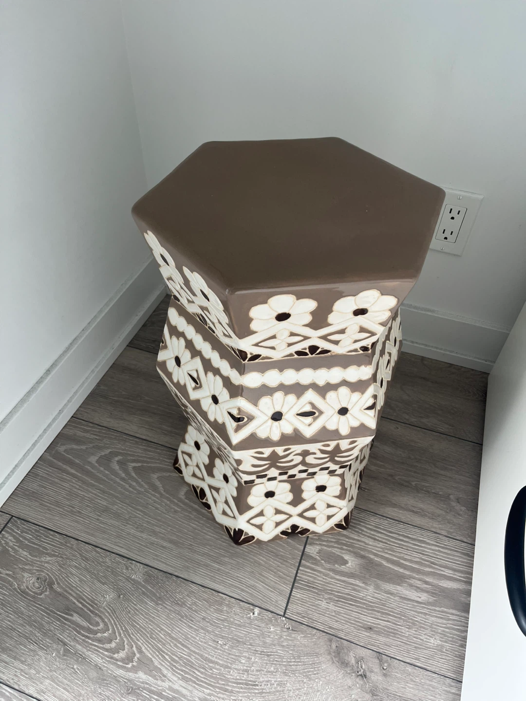 Anthropologie Ceramic Stool / Side Table - photo 4
