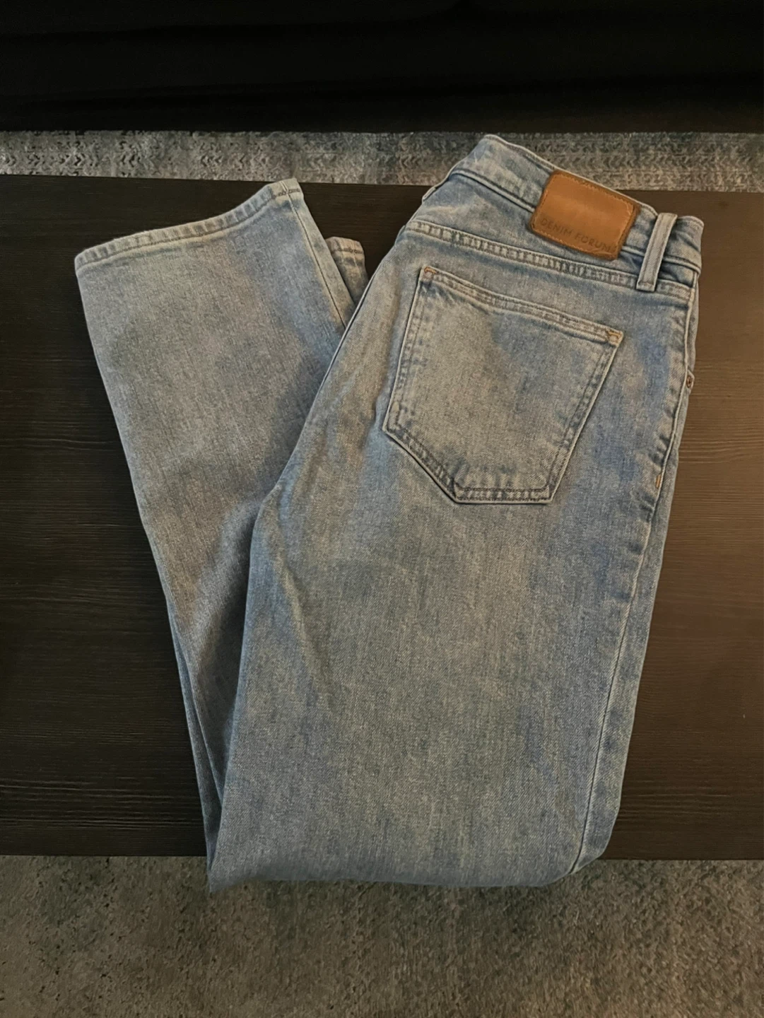 DENIM FORUM The Arlo High Rise Straight Jeans (30x28)
