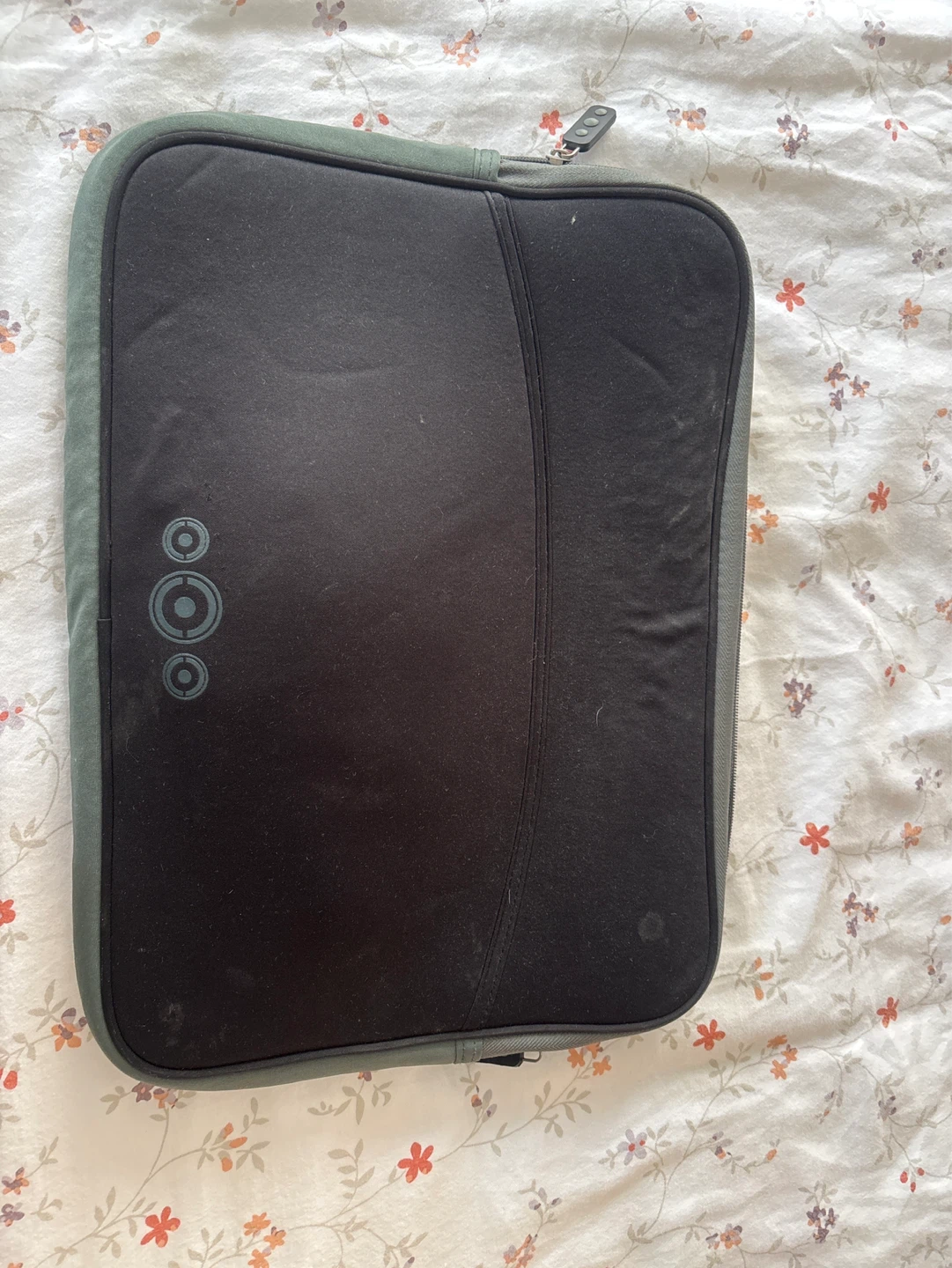 Black laptop sleeve