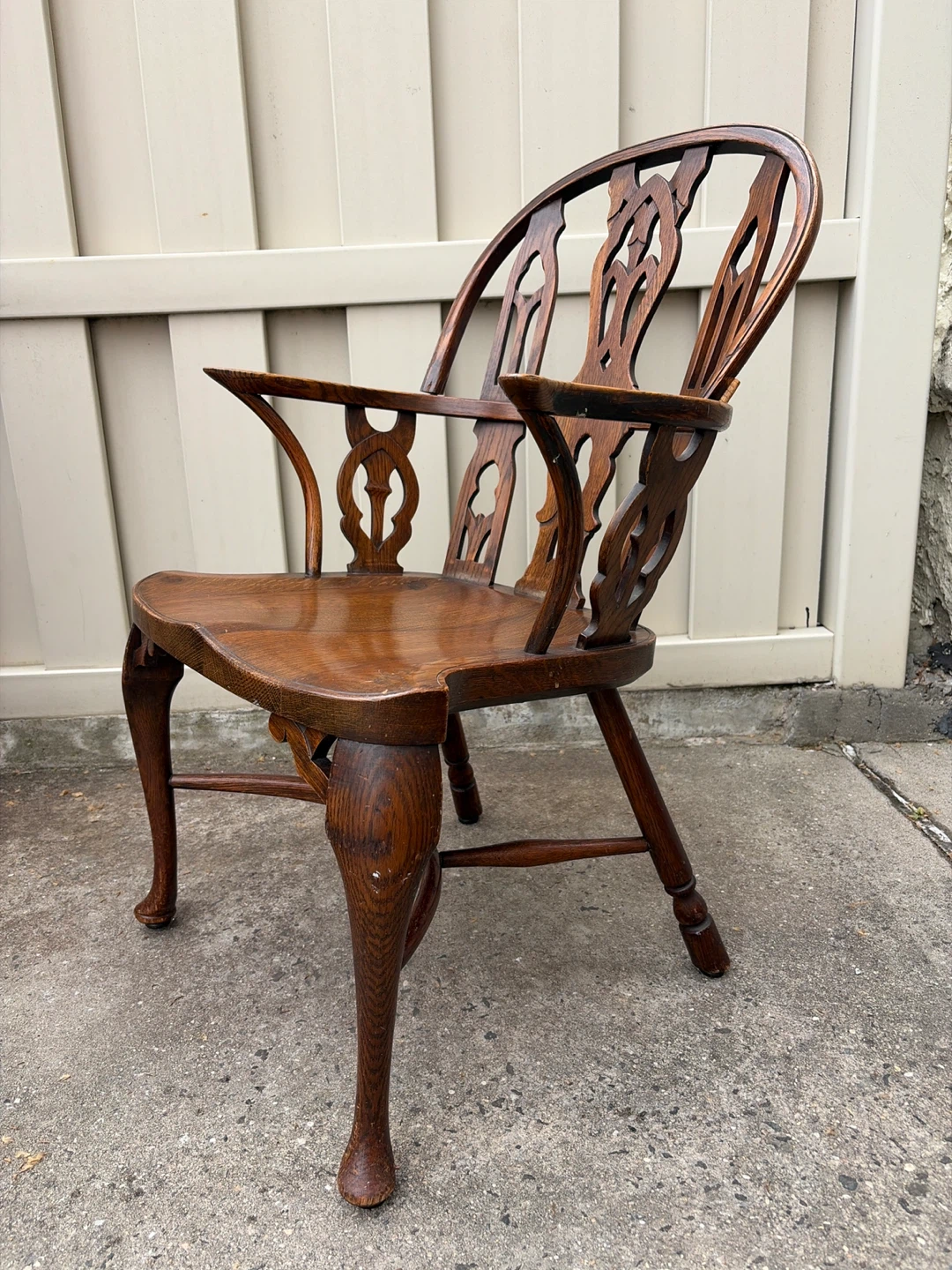 Antique 19th Century Thames Valley English Gothic Windsor Chair - photo 2